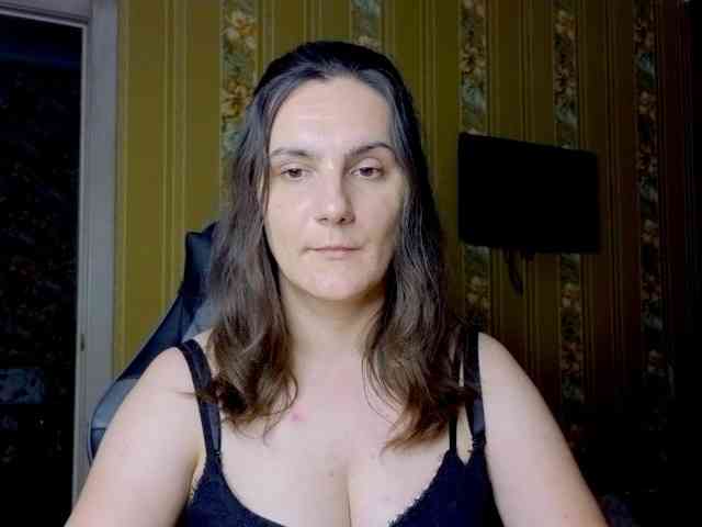 Secret_Smile webcam