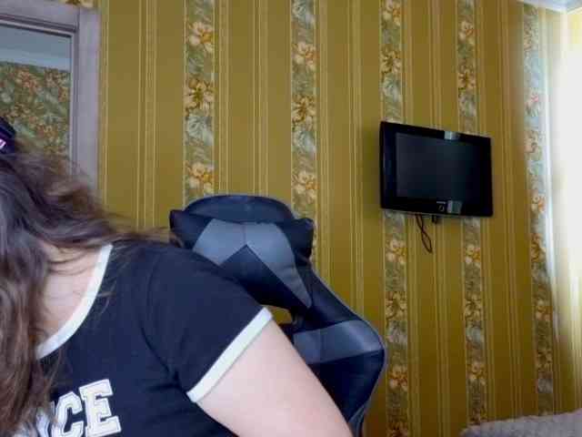 Secret_Smile webcam