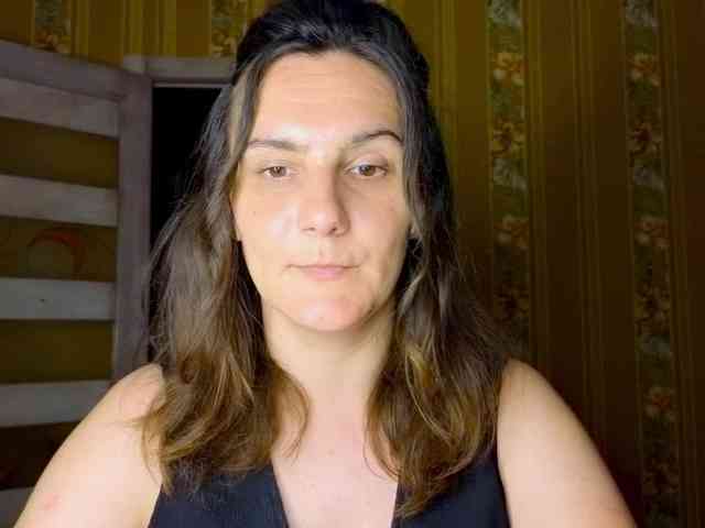 Secret_Smile webcam