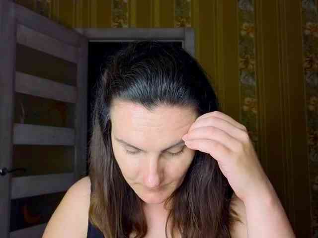 Secret_Smile webcam