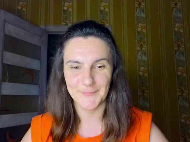 Secret_Smile webcam