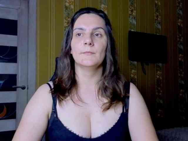 Secret_Smile webcam
