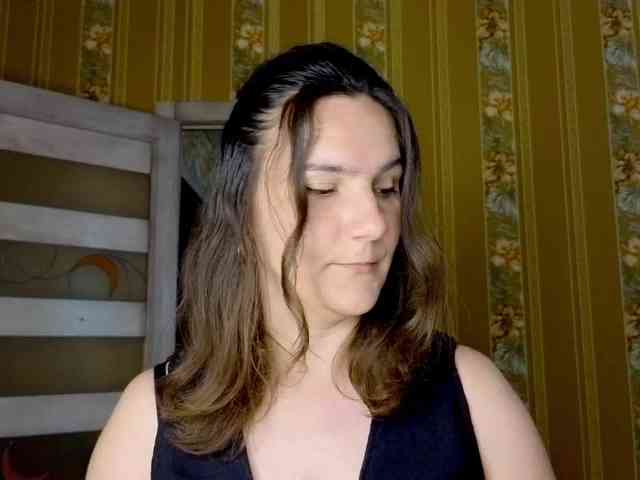 Secret_Smile webcam