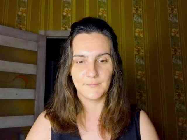 Secret_Smile webcam