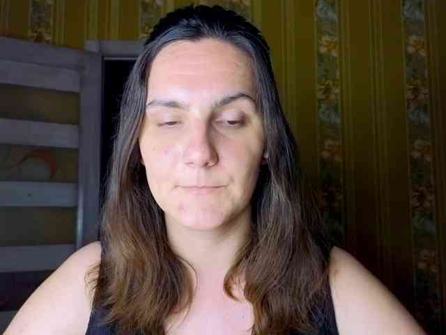 Secret_Smile webcam