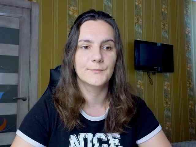 Secret_Smile webcam