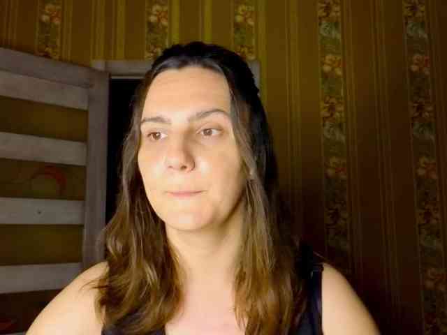 Secret_Smile webcam