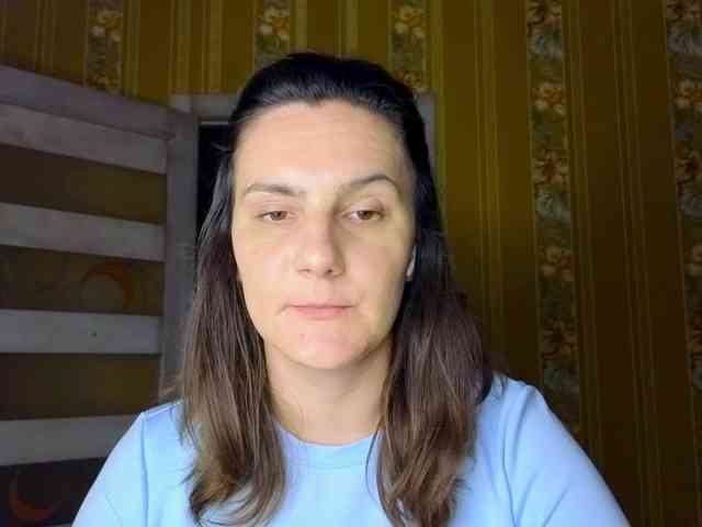 Secret_Smile webcam