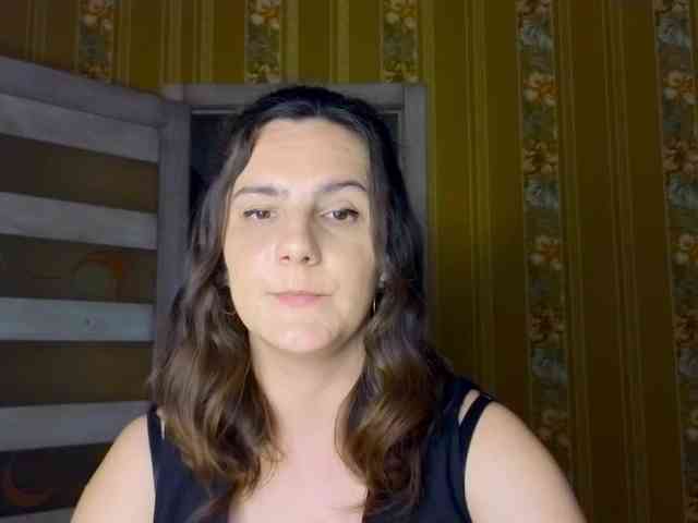 Secret_Smile webcam