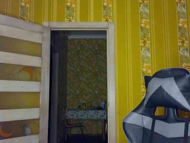 Secret_Smile webcam