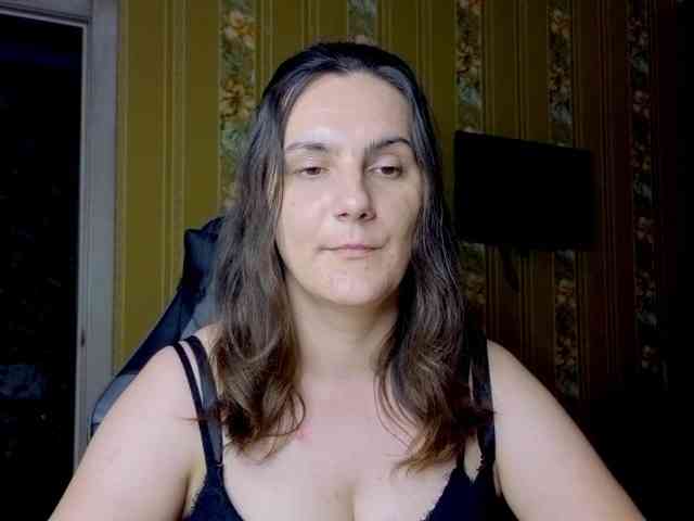 Secret_Smile webcam