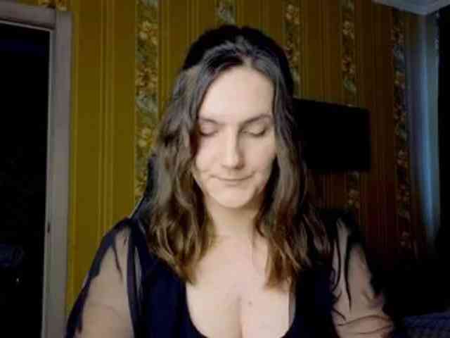 Secret_Smile webcam