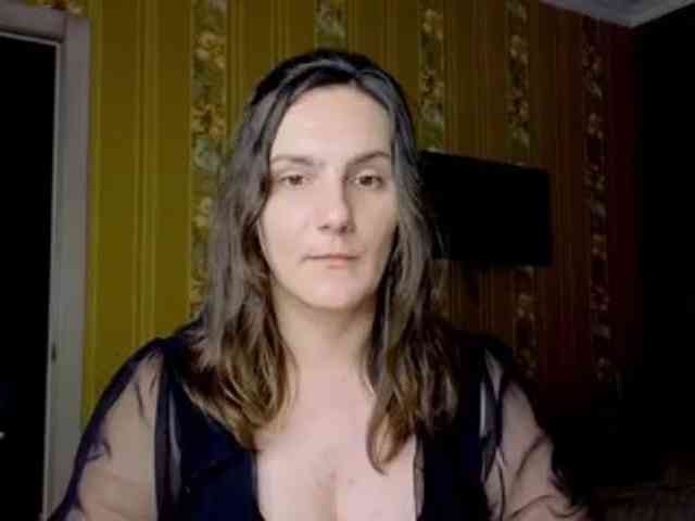 Secret_Smile webcam