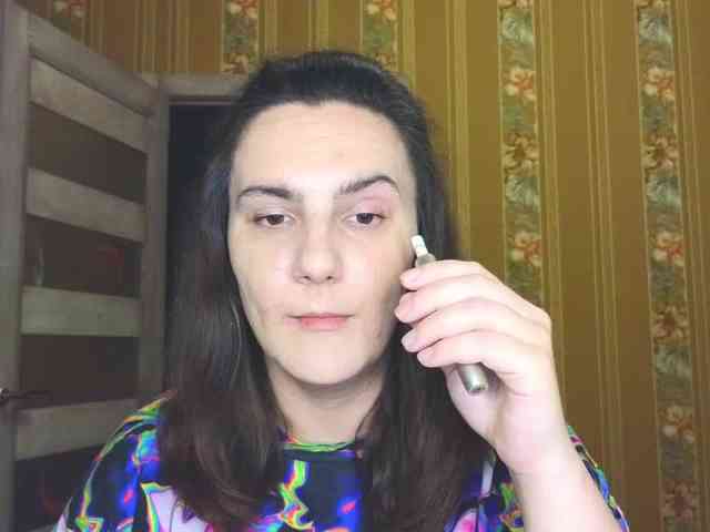Secret_Smile webcam