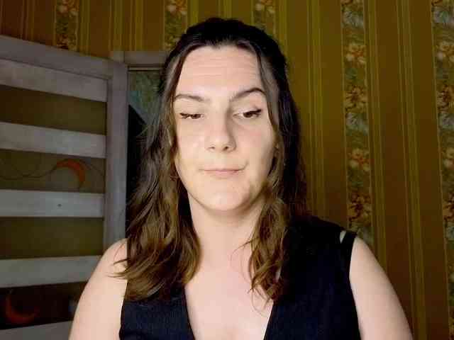 Secret_Smile webcam