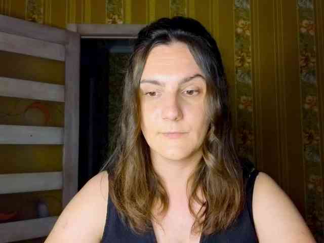 Secret_Smile webcam