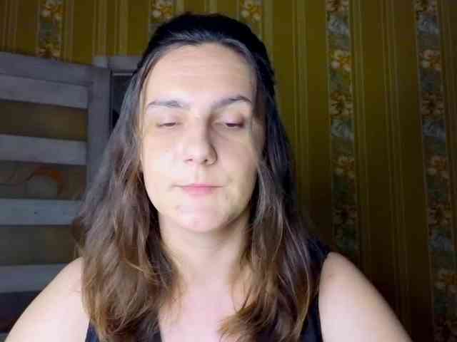 Secret_Smile webcam