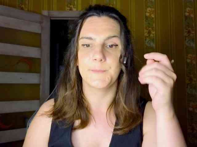 Secret_Smile webcam