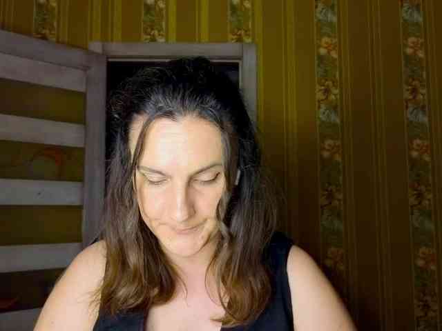 Secret_Smile webcam