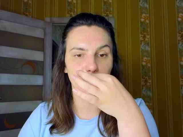 Secret_Smile webcam