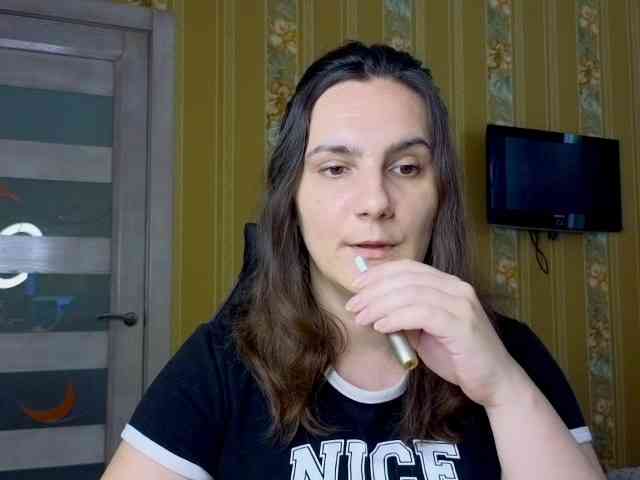 Secret_Smile webcam