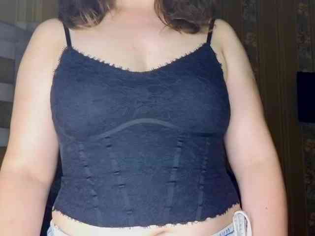 Secret_Smile webcam
