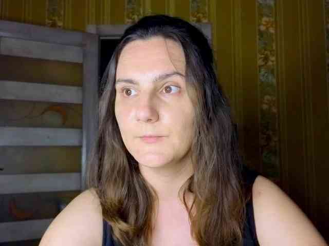 Secret_Smile webcam