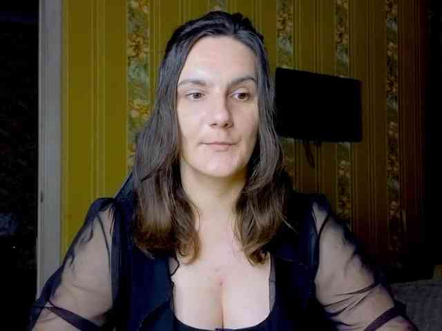 Secret_Smile webcam