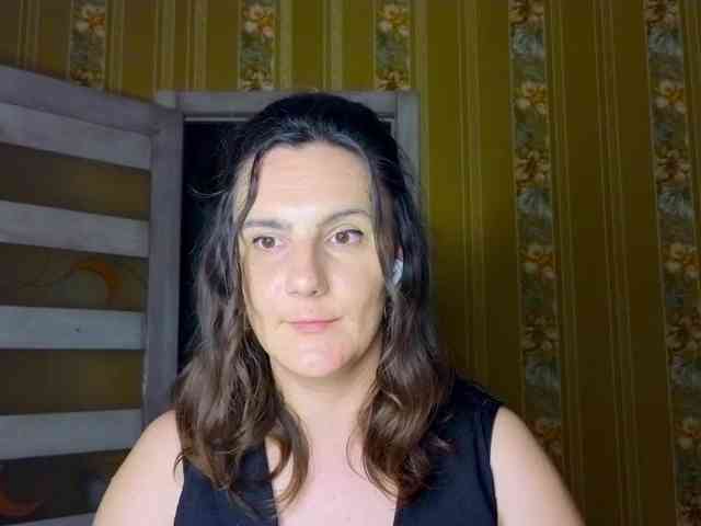 Secret_Smile webcam