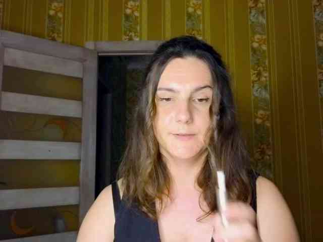 Secret_Smile webcam