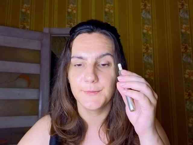 Secret_Smile webcam