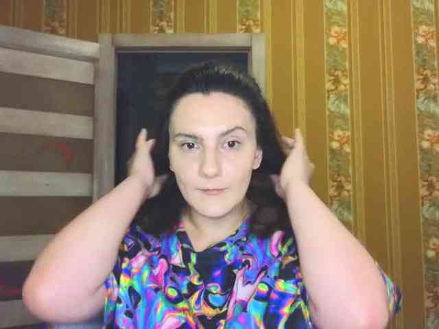 Secret_Smile webcam