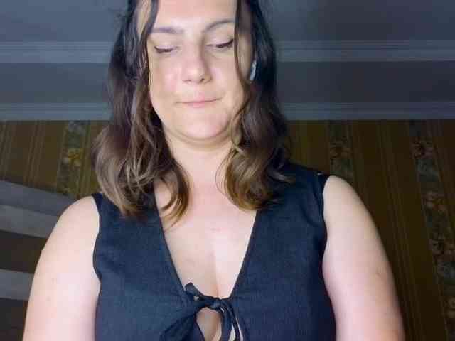 Secret_Smile webcam