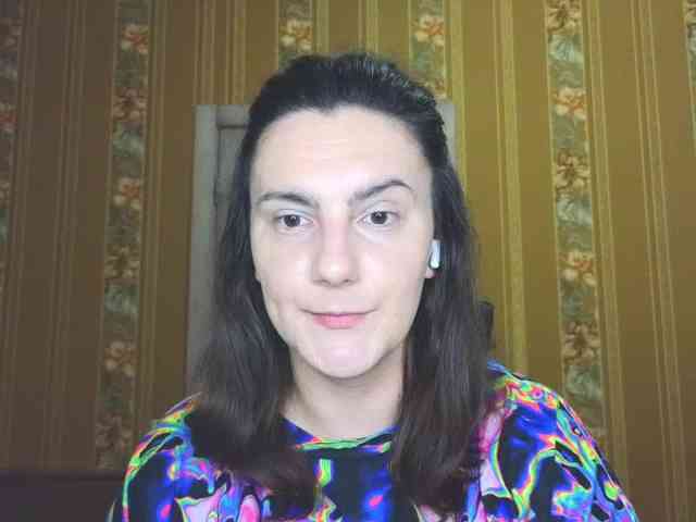 Secret_Smile webcam
