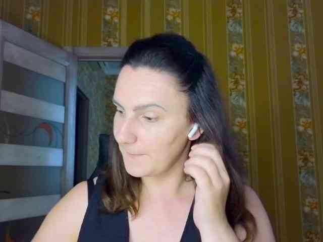 Secret_Smile webcam