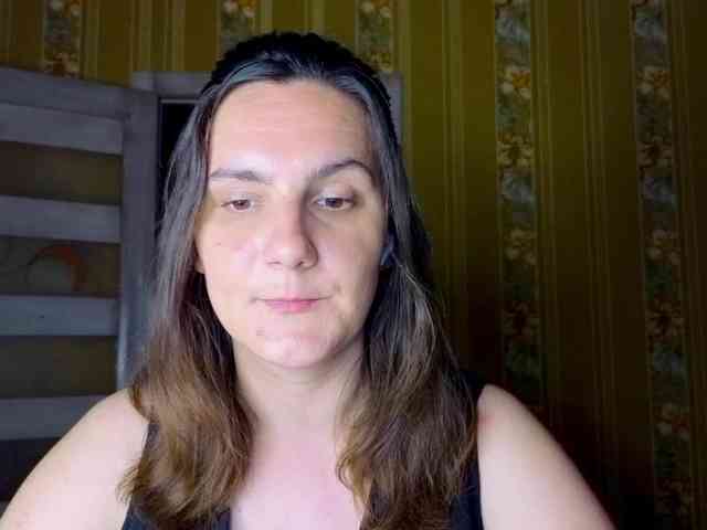 Secret_Smile webcam