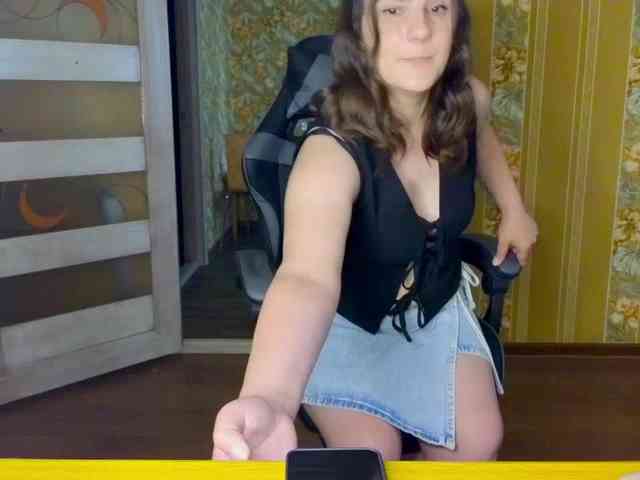 Secret_Smile webcam
