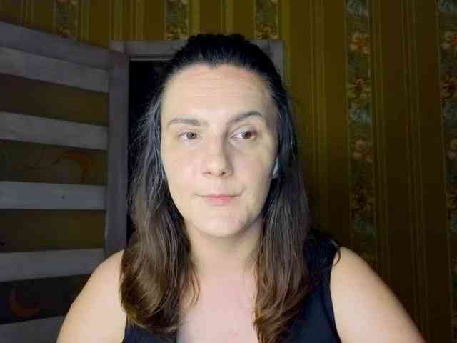Secret_Smile webcam