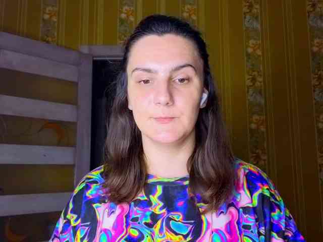 Secret_Smile webcam