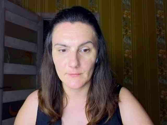 Secret_Smile webcam