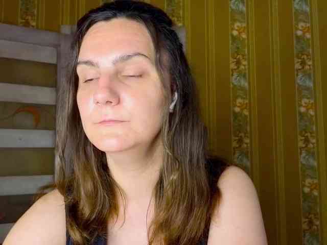 Secret_Smile webcam