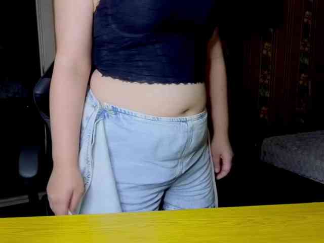Secret_Smile webcam