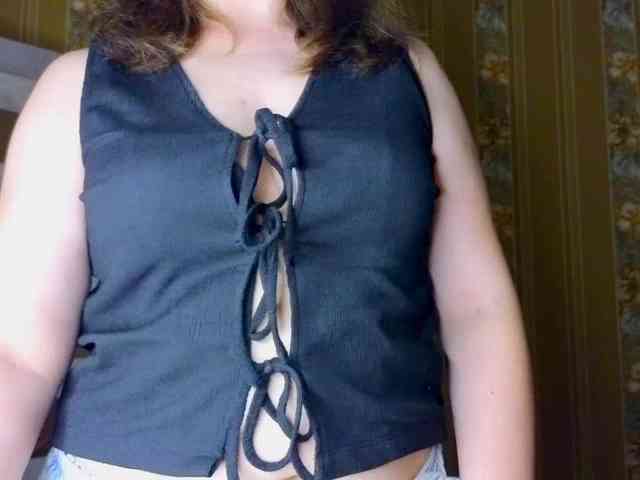 Secret_Smile webcam