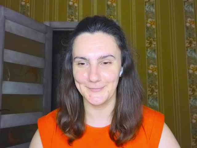 Secret_Smile webcam