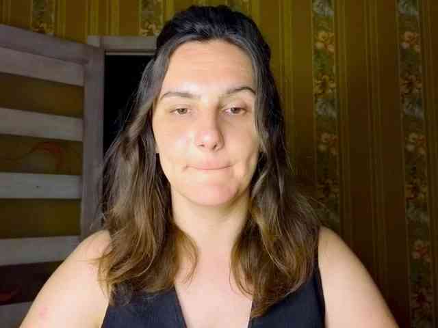 Secret_Smile webcam