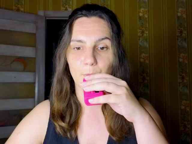 Secret_Smile webcam