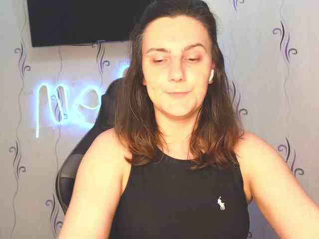 Secret_Smile webcam