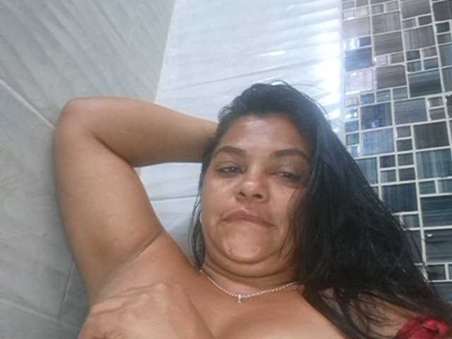 Brunette-Scarleth live cam on BongaCams