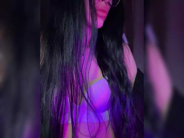 LeCriss live cam on BongaCams