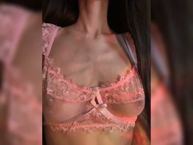 LeCriss live cam on BongaCams